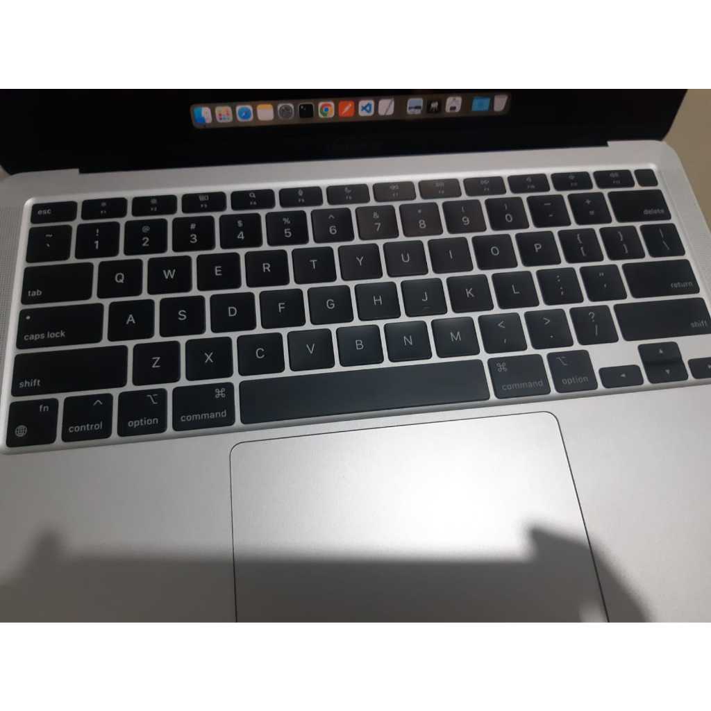 Macbook Air M1 8/256