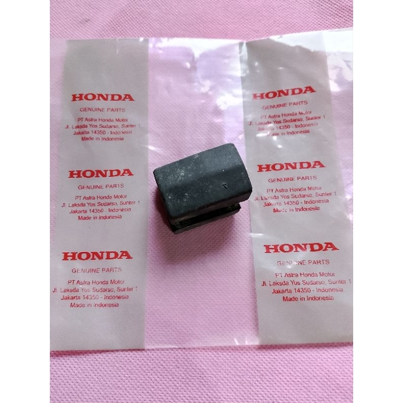 Karet ganjal bantalan mesin rubber link stopper Honda Vario 110 cw karbu