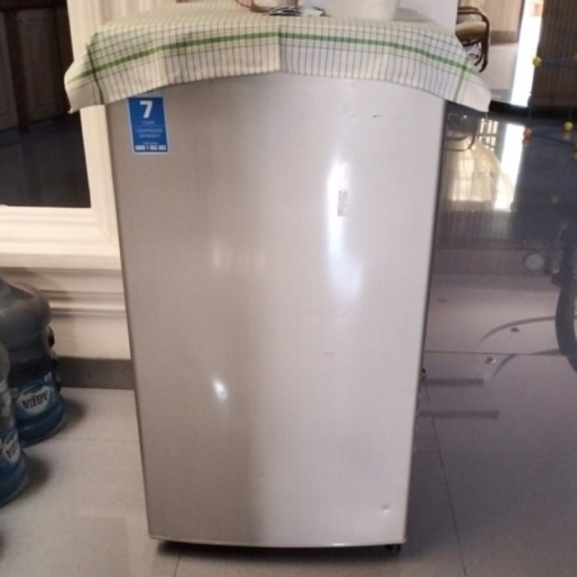 preloved freezer ASI merek AQUA