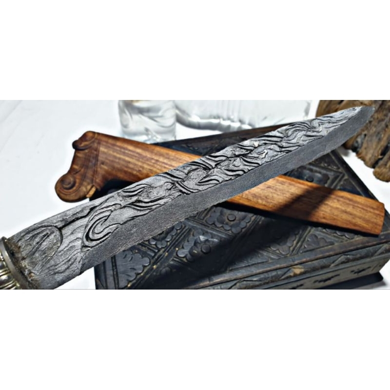 Badik Luwu Pamor Parinring Batu Paria