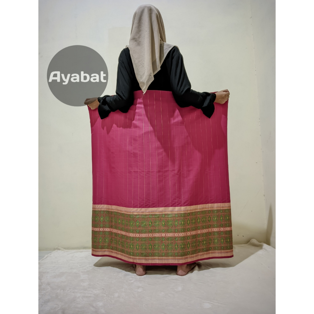 SARUNG SONGKET KHAS KALIMANTAN - Sarung Tenun Songket Melayu Sudah Dijahit