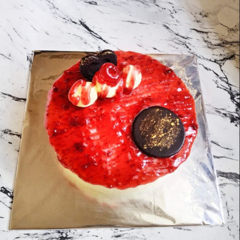 

kue ultah strawberry