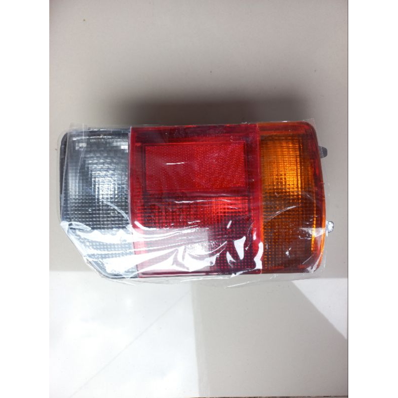 Stoplamp Lampu Belakang Model 1 Karimun Kotak