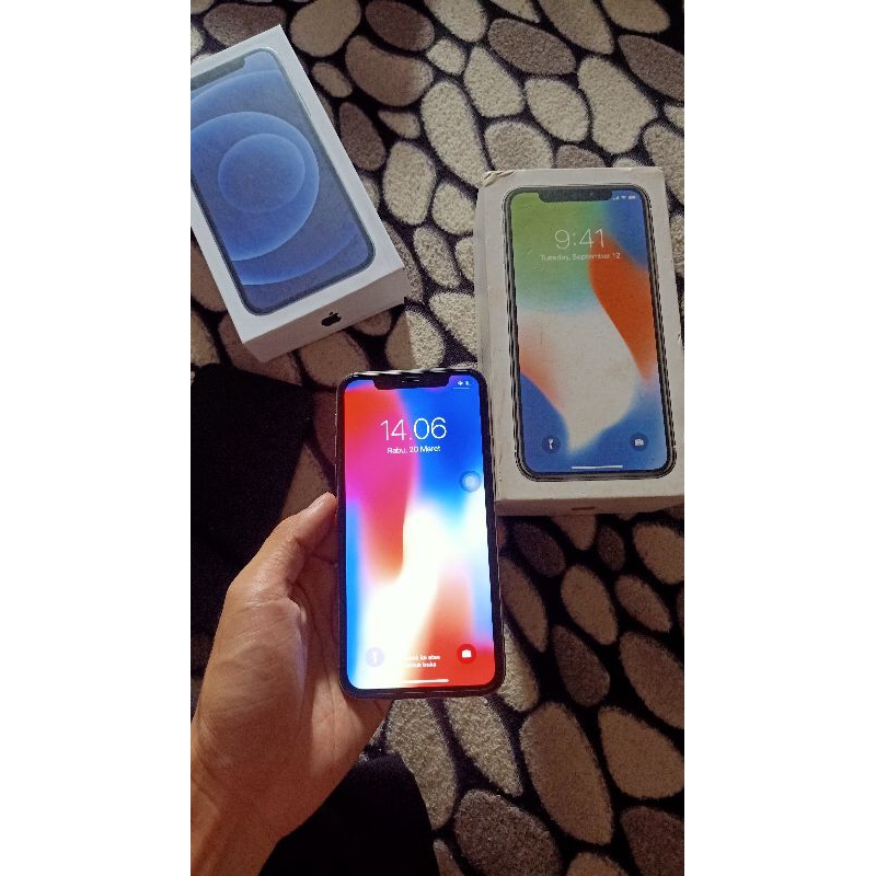 IPHONE X 64GB INTER