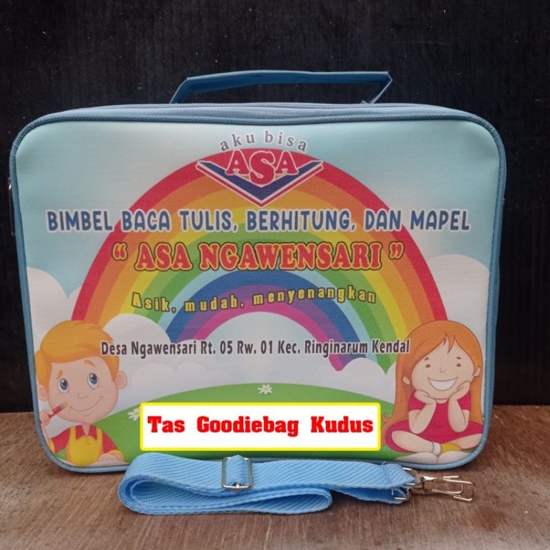 

tas goodiebag karakter bisa request nama dan karakter