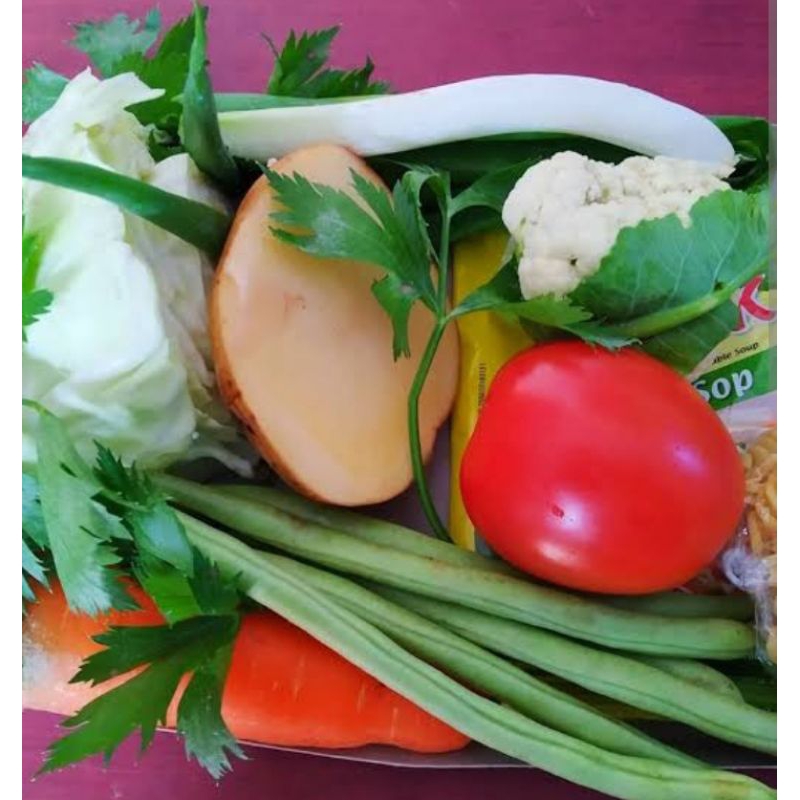 

paket sayur SOP + bumbu racik