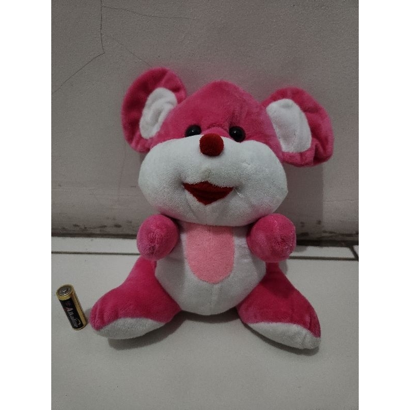 boneka tikus
