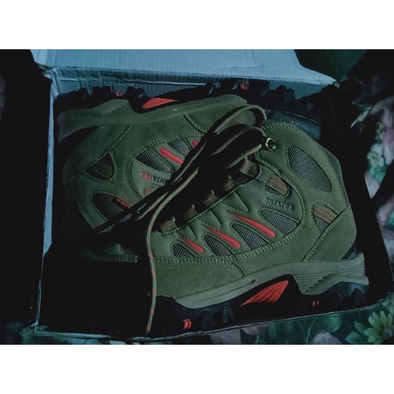 Sepatu treking snta tex