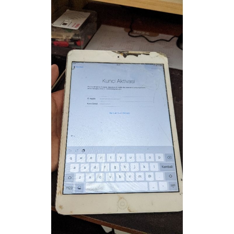 Ipad mini 32gb lock iCloud