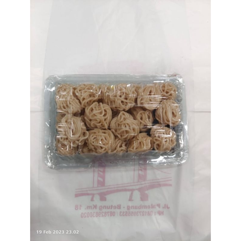 

pempek keriting mentah