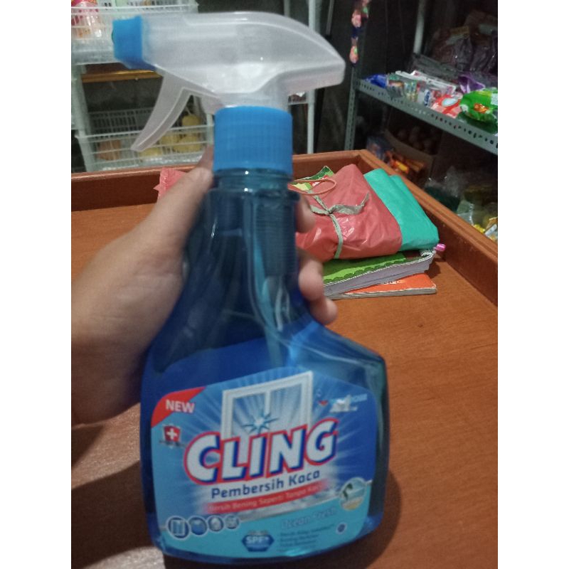 Cling pembersih kaca