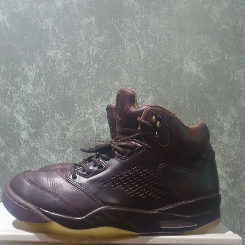 Jordan Retro 5 Bordeaux size 43