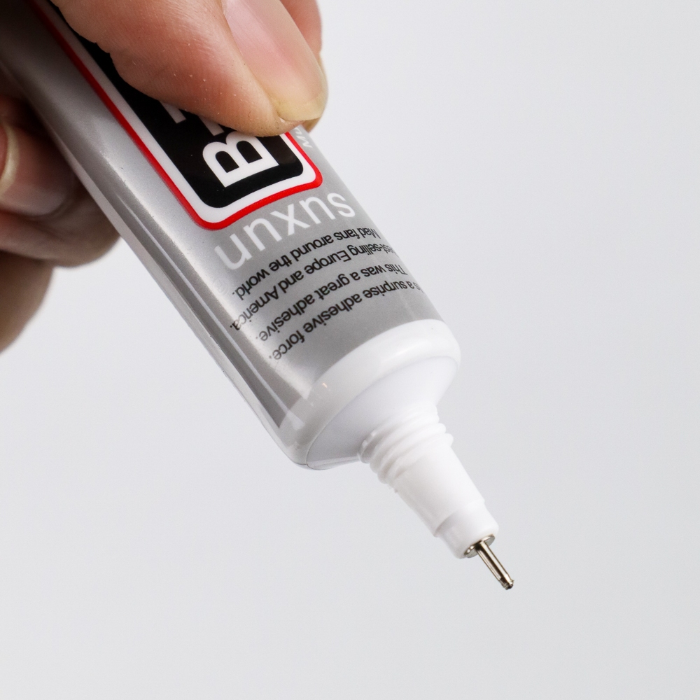 

B-7000 Lem Serbaguna Power Glue Strong Adhesive 15 ML - Transparent
