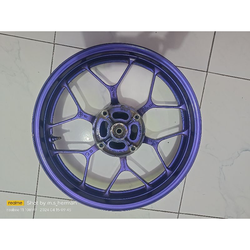 Velg belakang supra gtr original copotan motor