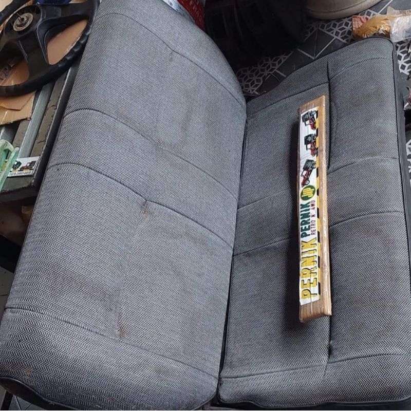 Jok katana belakang hadap depan