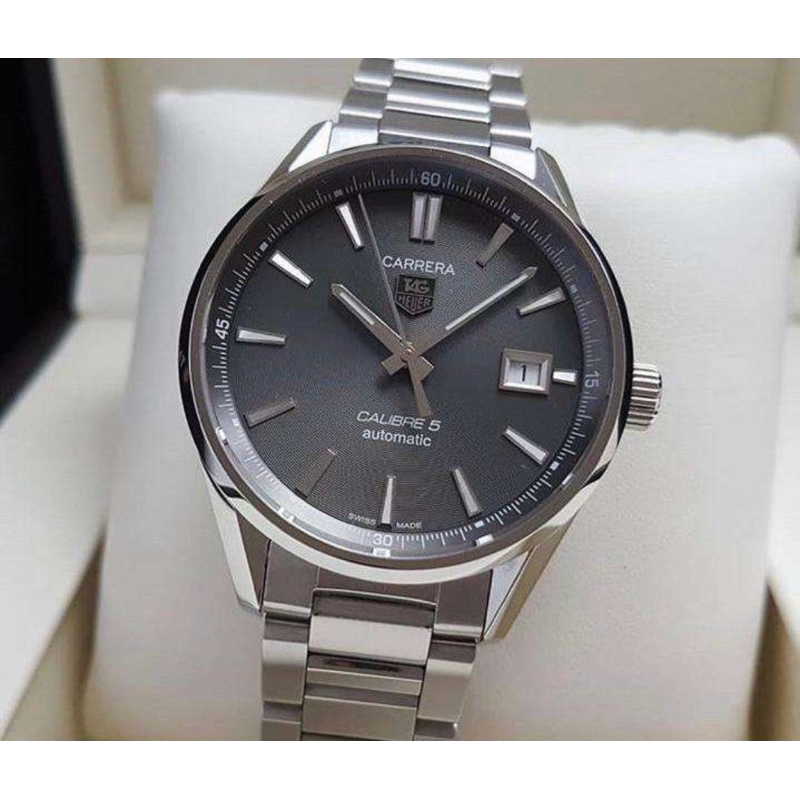 tag heuer carrera calibre 5 automatic