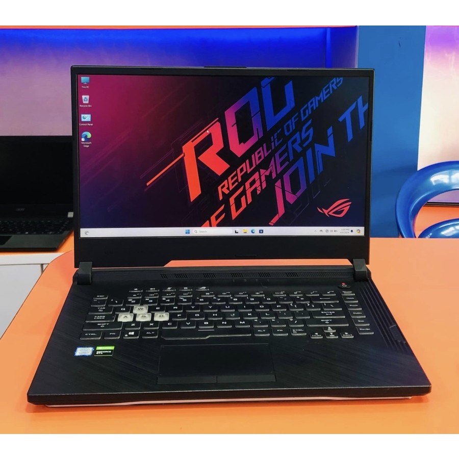 Laptop ASUS ROG STRIK G512LI Core i7 Gen9 Ram 16Gb Ssd 512Gb 15.6" FHD