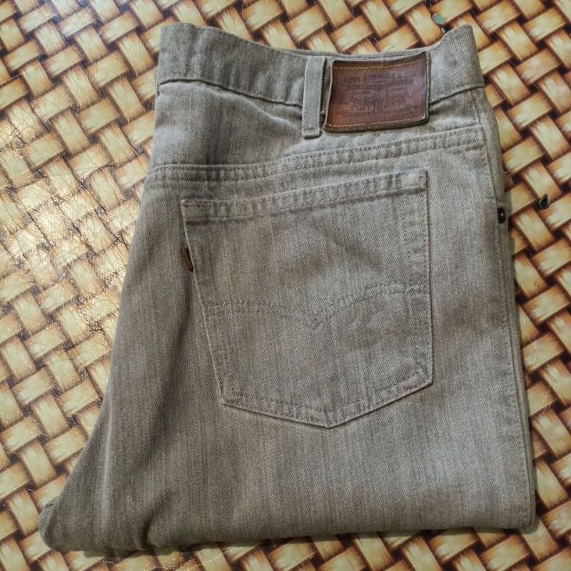 Celana Jeans Denim Second Bekas Branded Pl Levis For Man Vintage Size  34 Fit 35