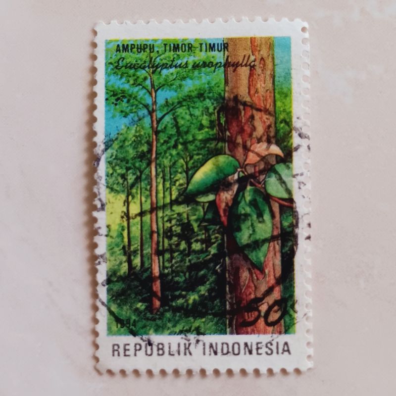 

(AF) Perangko Indonesia 1994 Cinta Puspa dan Satwa - Ampupu Timor Timur Used