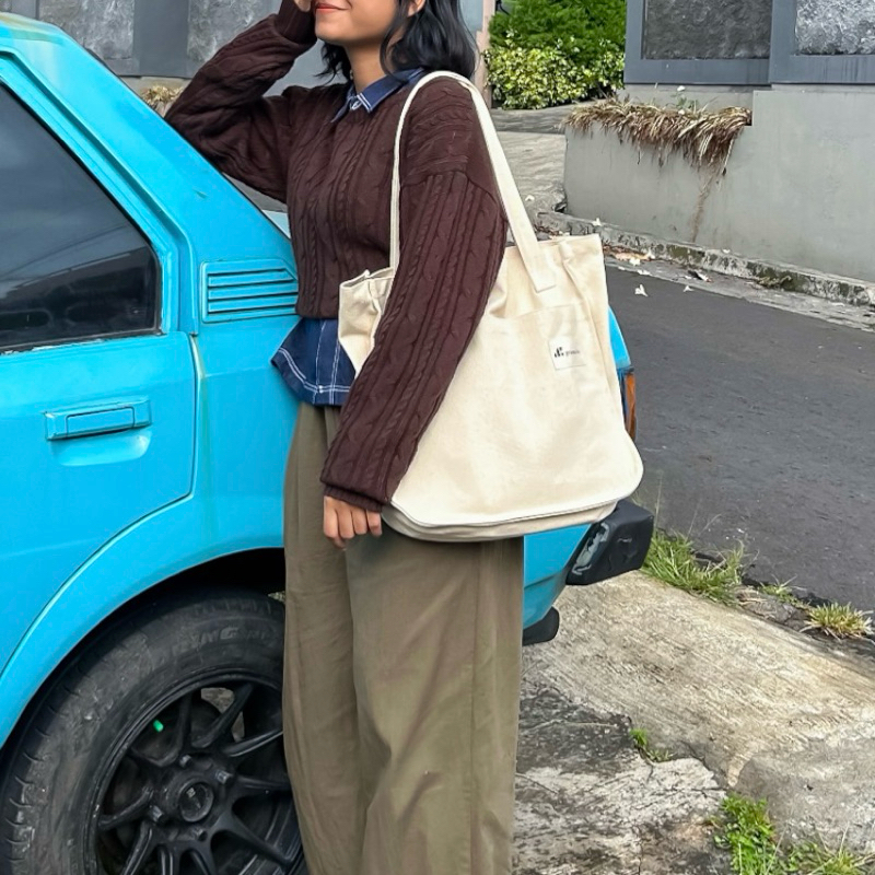	 Prassa.ku | Riku Bag - Zipper | Oversized Totebag Pria Wanita | Pocket Kantong | Aesthetic Korea Jepang	