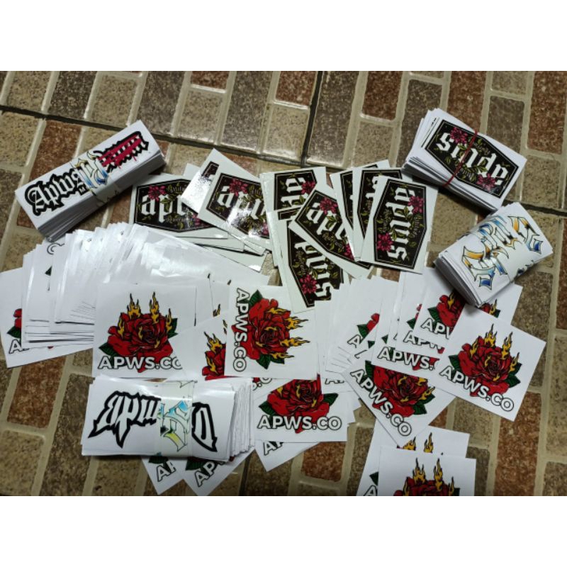 

STIKER BEBAS DESIGN PER METER, SUDAH DI POTONG. BAHAN BERKUALITAS