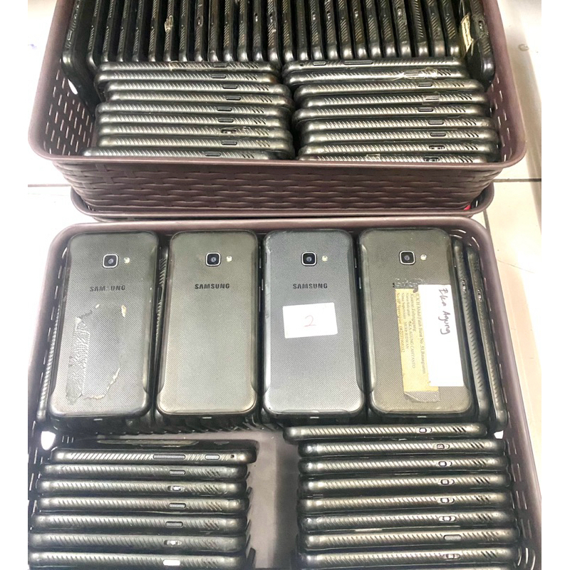 Samsung galaxy Xcover 4 jaringan 4G lte NFC 2/16GB second Hp Android Samsung Murah 4G ADA MINUS