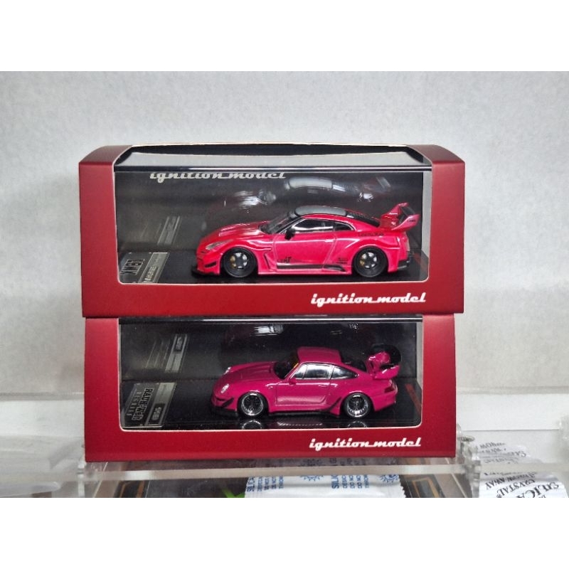 Ignition Model Nissan Gt-R 35 LBWK dan Porsche RWB Pink
