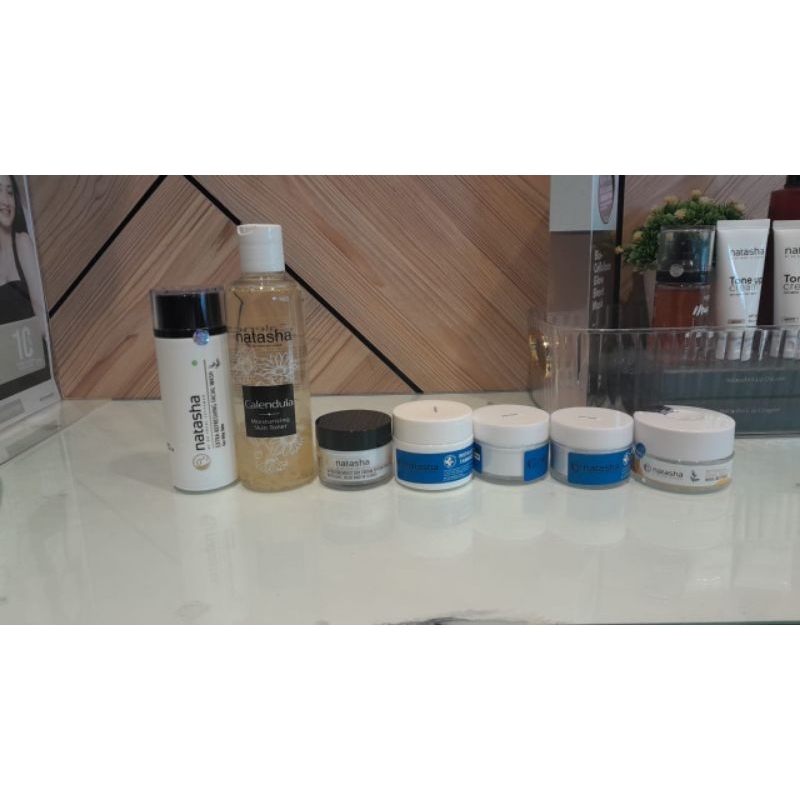 PAKET LENGKAP UNTUK WAJAH GLOWING & FLEK NATASHA SKIN CARE