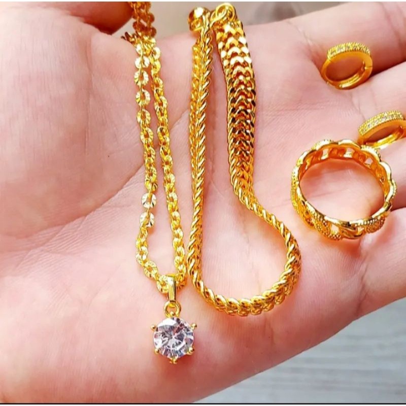 SATU SET PERHIASAN WANITA TITANIUM ANTI KARAT DAN LUNTUR