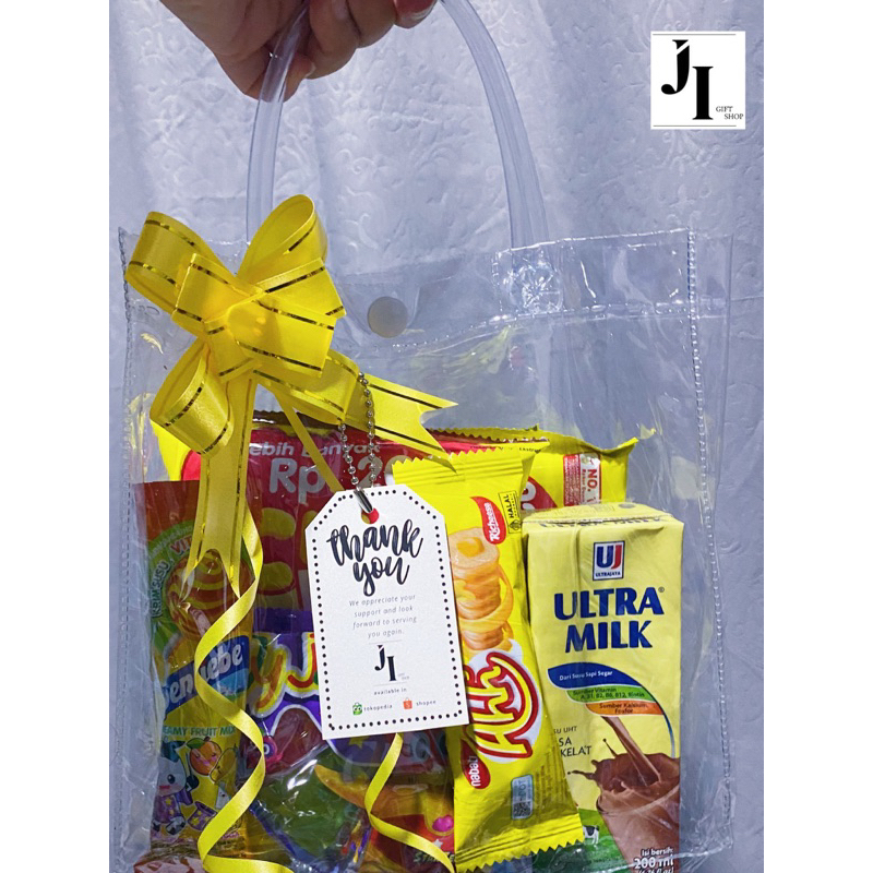

Goodie Bag Tas Mika Tema Kuning