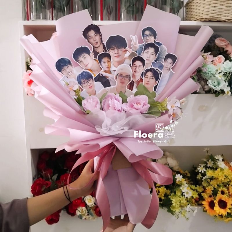 Buket foto idol kpop bucket bunga wisuda sempro ulang tahun