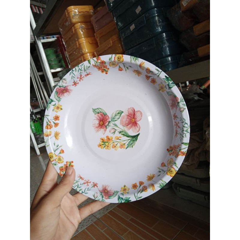 Piring Stenlis /Piring Makan Cekung Motif Ukuran 20 cm