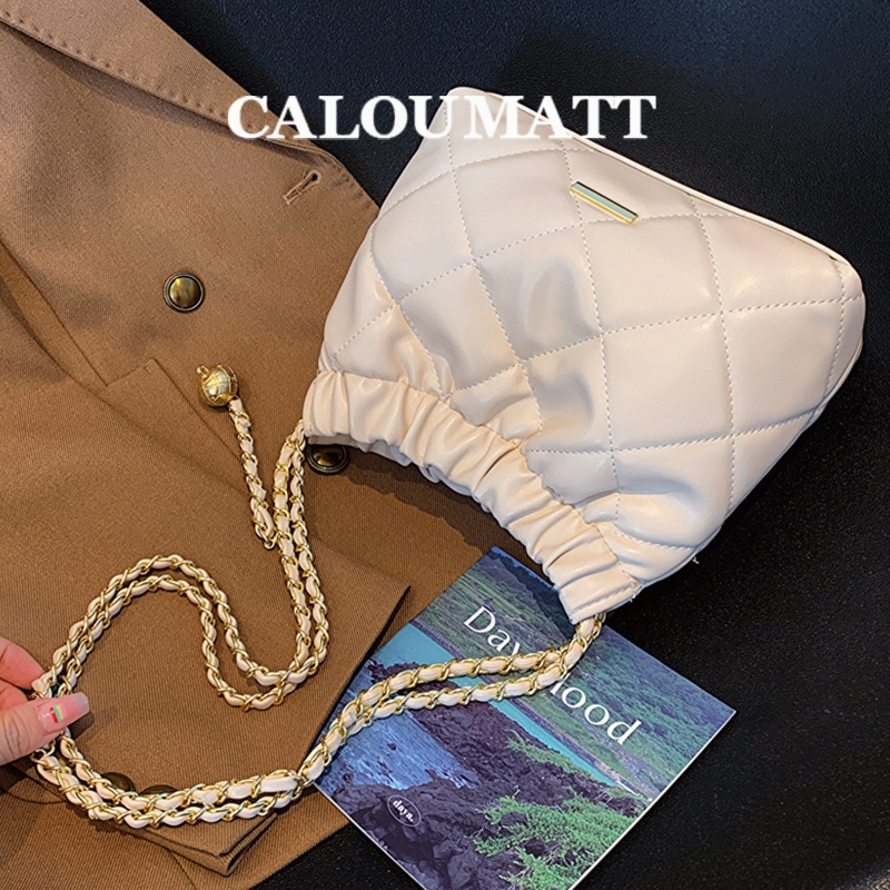 Ready COD Tas Bahu Wanita Wangi Kecil Baru Fashion Fashion Kasual Lingge Tas Tangan Komuter Rantai S