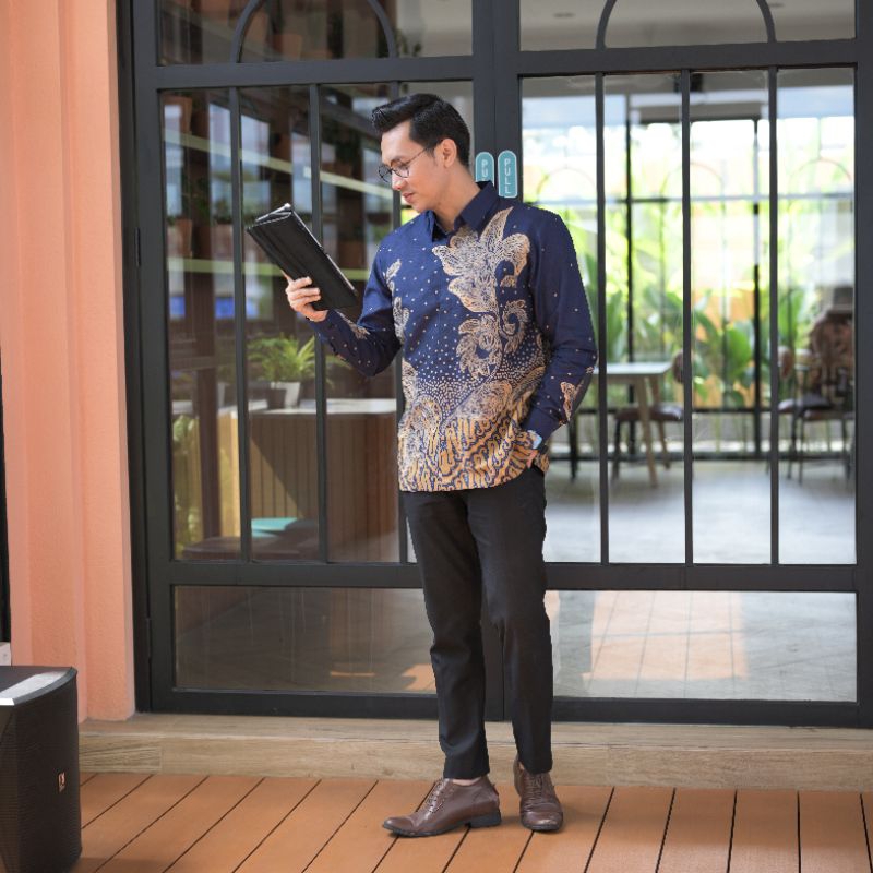 BATIK PRIA BAHAN DOBY LAPIS PURING LENGAN PANJANG KEMEJA BATIK PRIA LAPIS PURING
