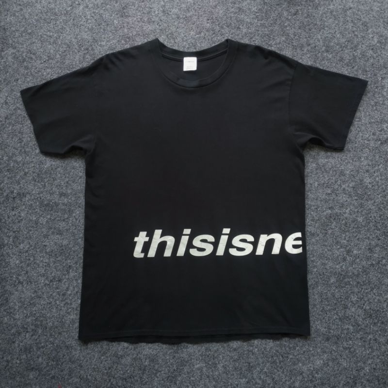 Kaos T-Shirt TINT This Is Never That Hitam