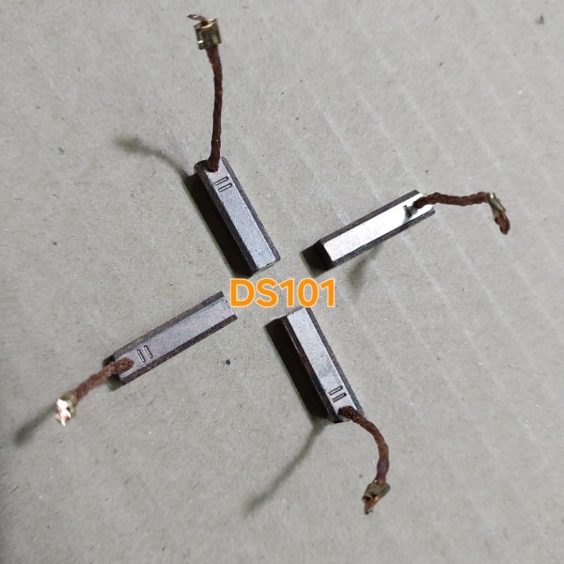 Carbon Brush Arang kul spul Dinamo Kipas Radiator Motor Fan Mobil Toyota Yaris bakpao 2006-2013  New