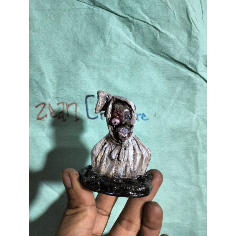 Patung figure Miniature Pocong Horror