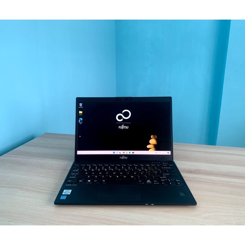 FUJITSU LIFEBOOK U9310 i7-10610U/RAM 16GB/SSD 1TB/BACKLITE/ FULL HD