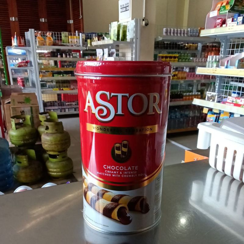 

Astor wafer stick cokelat 330gr