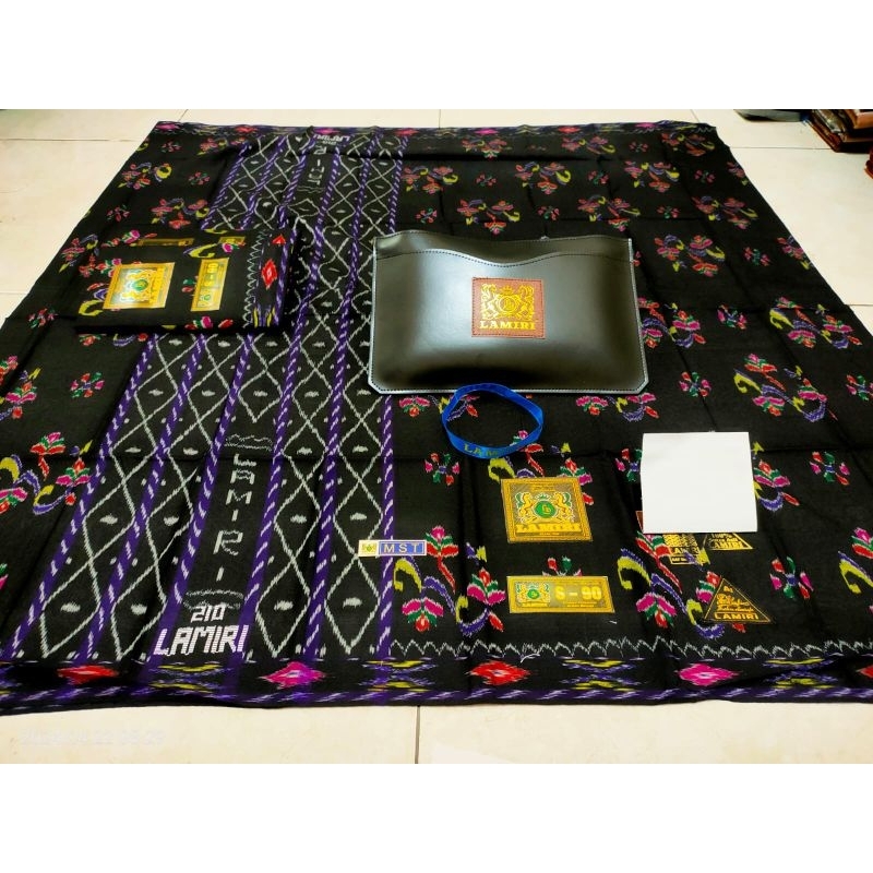 Sarung Lamiri MST Full Sutra Mewah
