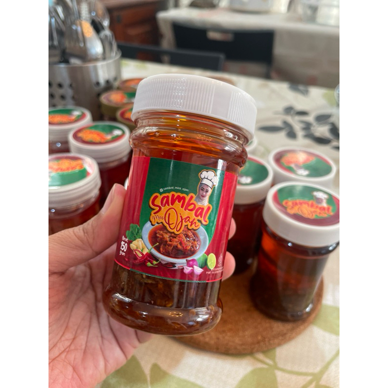 

CHILI OIL (MINYAK CABAI) Sambal Miss Ojan / SMO-02