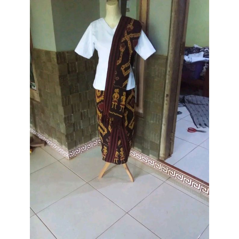 baju set wanita adat toraja - baju tenun blanket motif toraja - kain tenun