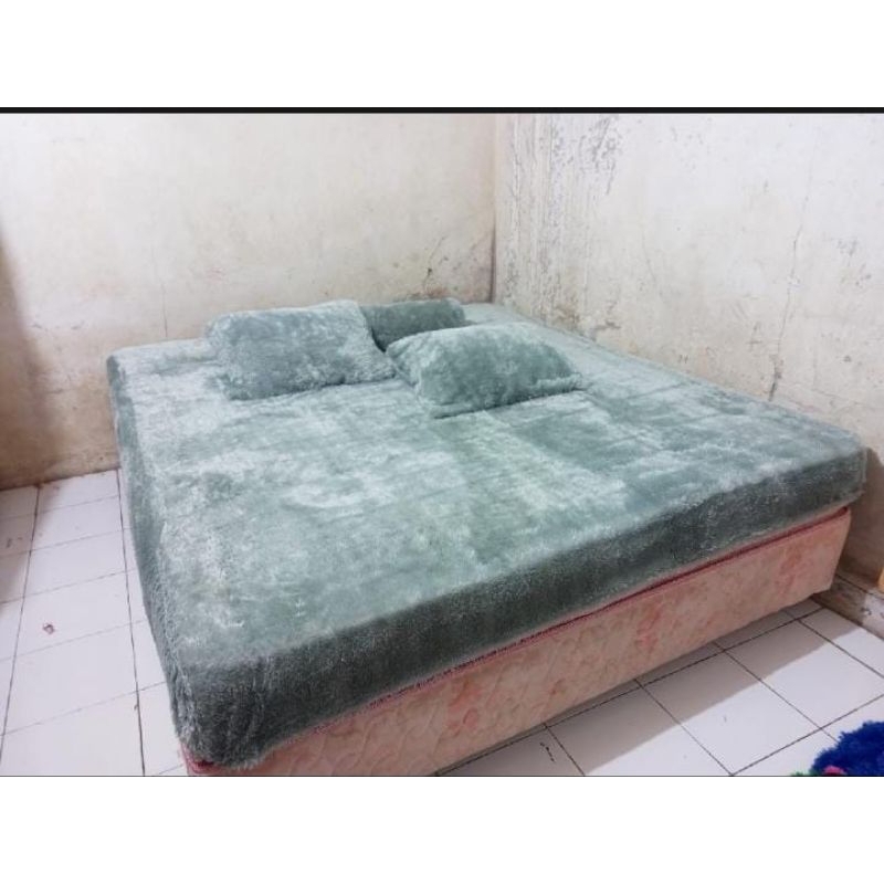 sprei bulu