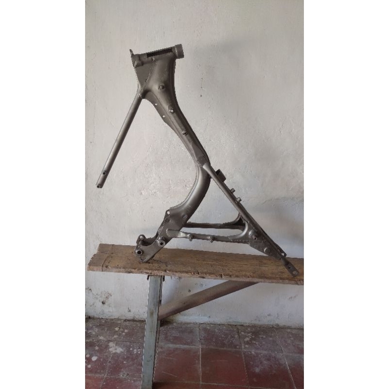 Rangka cb ori,,rangka ori k2 tatan,,rangka cb bois