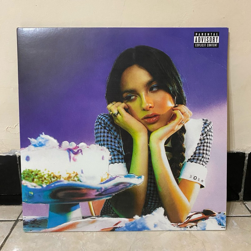 Piringan Hitam / Vinyl Olivia Rodrigo - SOUR (Target Exclusive)