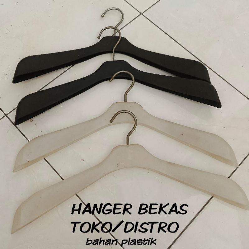hanger bekas tebal bekas distro/toko