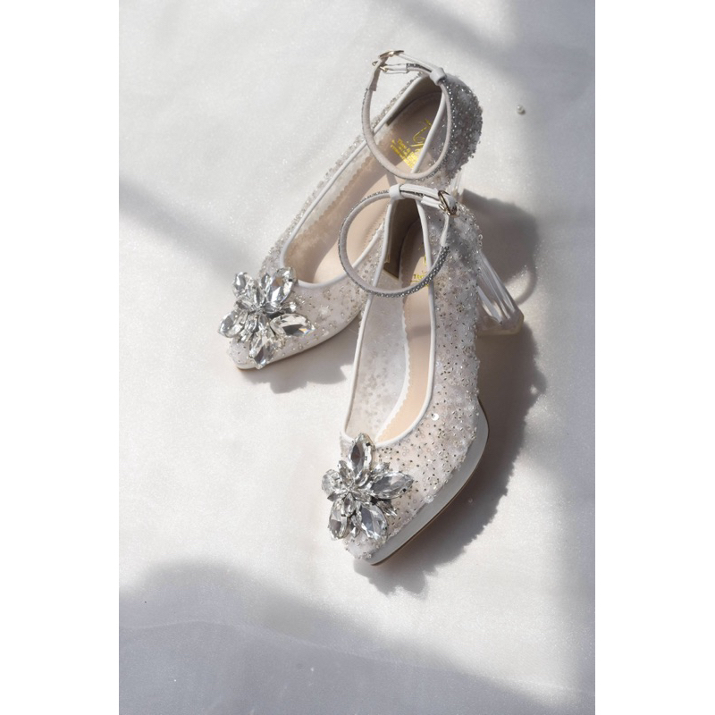 JOOKUTSU Wedding Shoes - Starlight Lace (full)