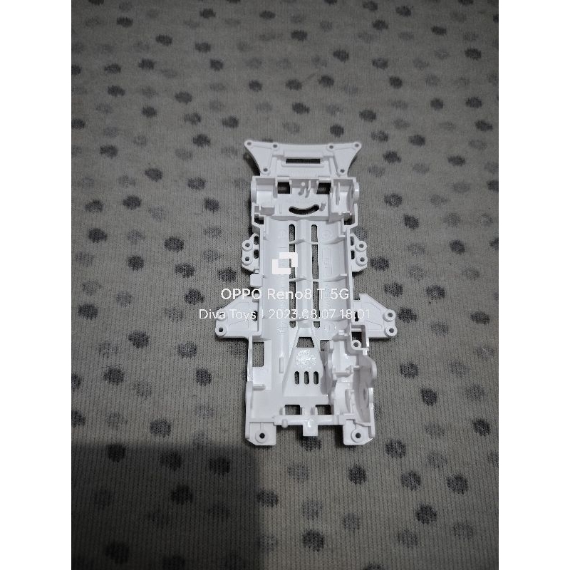 Tamiya Vz Chassis Vz Putih ( Copotan Kit )