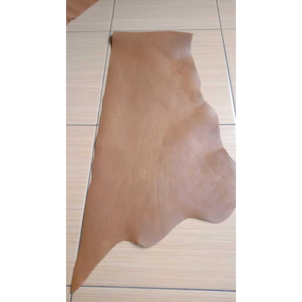 Bahan Kulit Sapi Lembaran Tan Doff