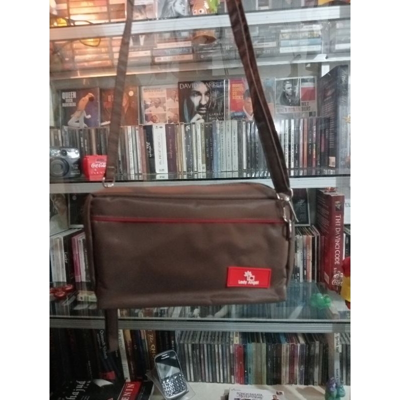 Dompet multi fungsi+ tempat HP